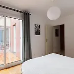 Nicolas - 2 Chambres, Balcon, Parking Prive, Clim 公寓