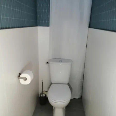 Nicolas - 2 Chambres, Balcon, Parking Prive, Clim *