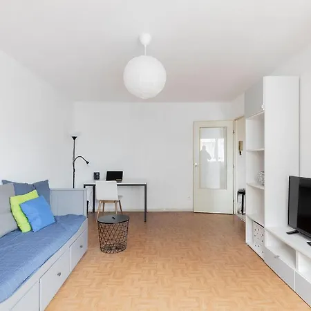 Nicolas - 2 Chambres, Balcon, Parking Prive, Clim Grenoble