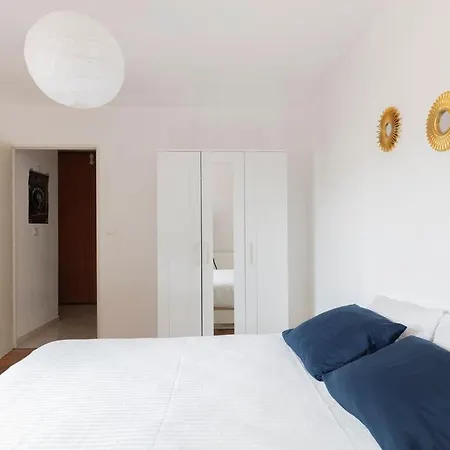 Nicolas - 2 Chambres, Balcon, Parking Prive, Clim * Grenoble