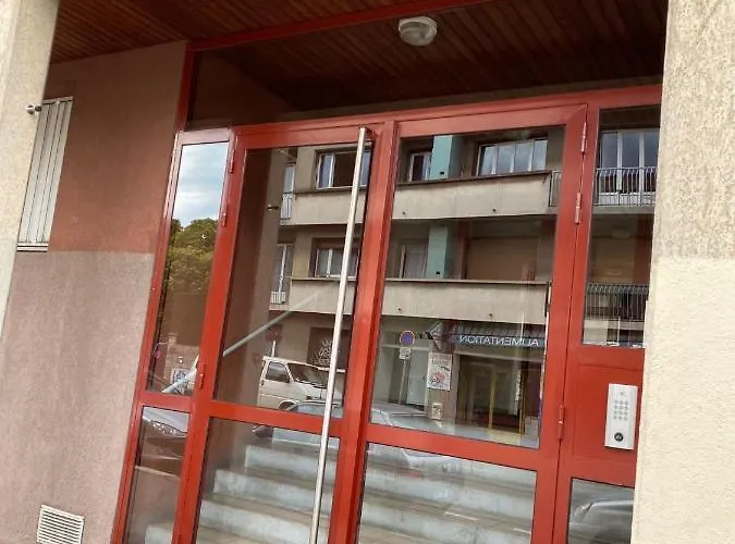 Nicolas - 2 Chambres, Balcon, Parking Prive, Clim דירה גרנובל