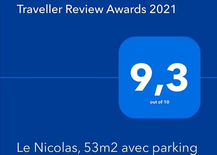 Nicolas - 2 Chambres, Balcon, Parking Prive, Clim דירה